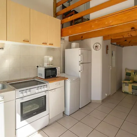 Nauzan By Interhome Appartement *